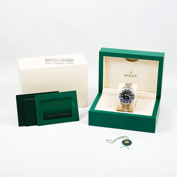 00807_watchlounge_lo_2.jpg