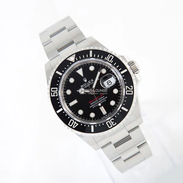 05651_watchlounge_lo.jpg