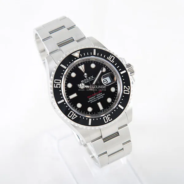 05653_watchlounge_lo.jpg