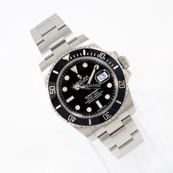 09140_watchlounge_lo.jpg