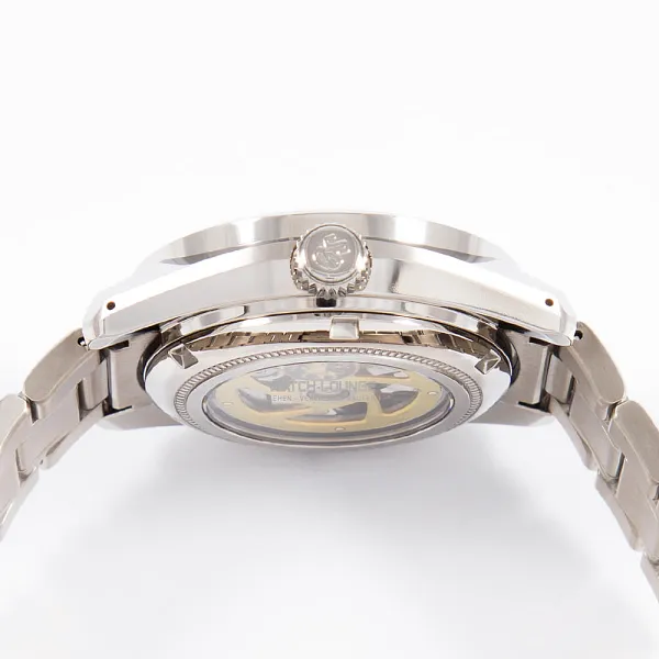 13739_watchlounge_lo.jpg