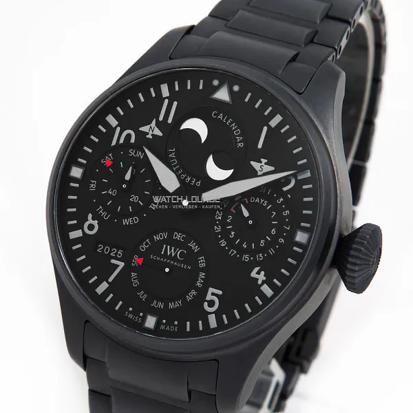 14667_watchlounge_lo_1.jpg