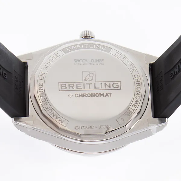 14770_watchlounge_lo.jpg