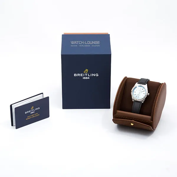 14773_watchlounge_lo.jpg
