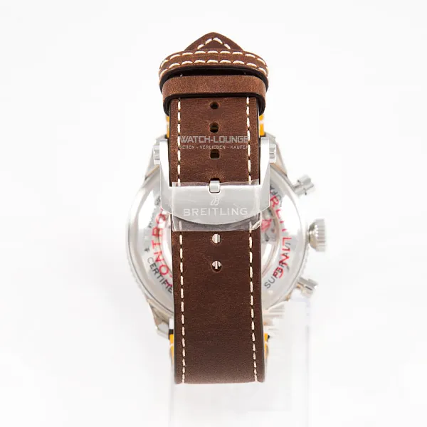 14914_watchlounge_lo.jpg