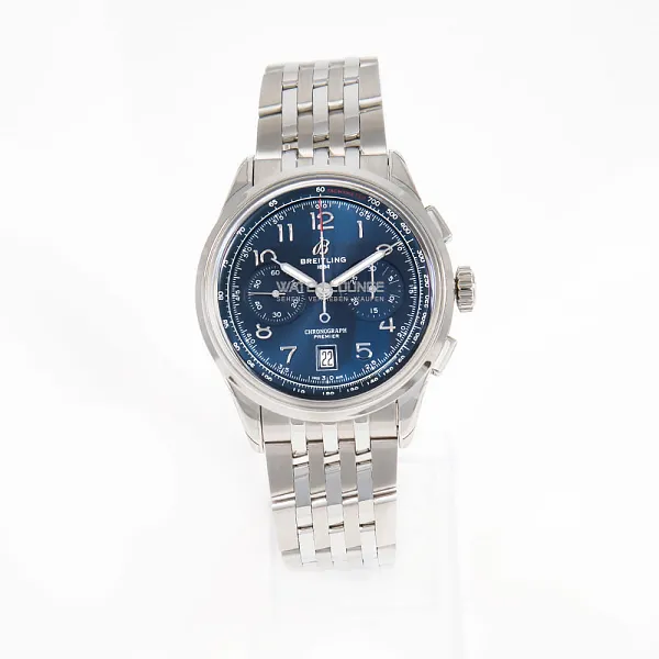15097_watchlounge_lo.jpg