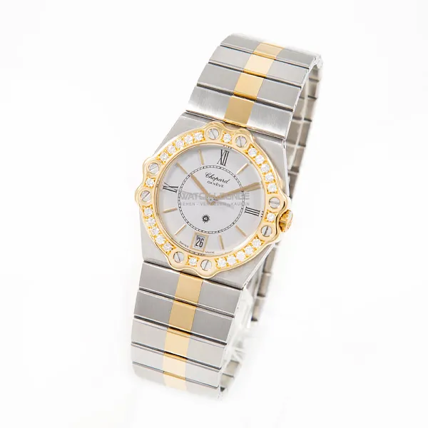 15425_watchlounge_lo.jpg
