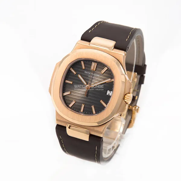 15451_watchlounge_lo.jpg