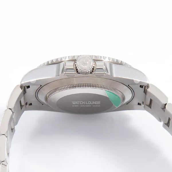 15991_watchlounge_lo.jpg