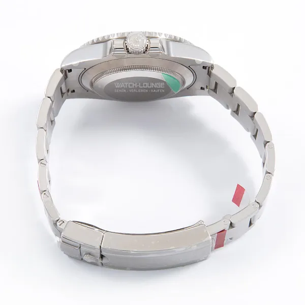 15993_watchlounge_lo.jpg