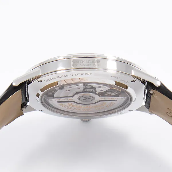 16161_watchlounge_lo.jpg