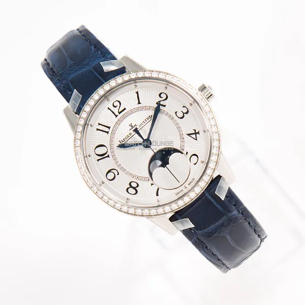 16167_watchlounge_lo.jpg