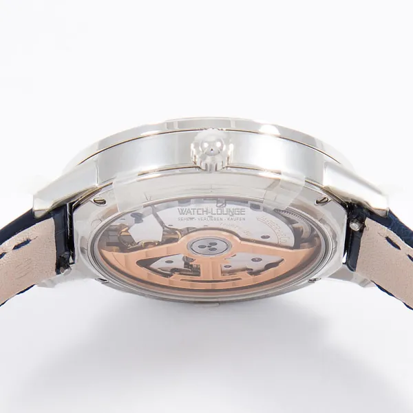 16171_watchlounge_lo.jpg