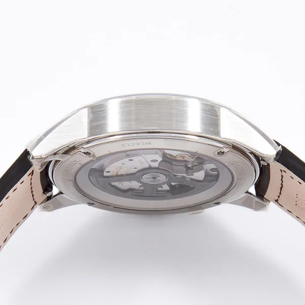 16205_watchlounge.jpg