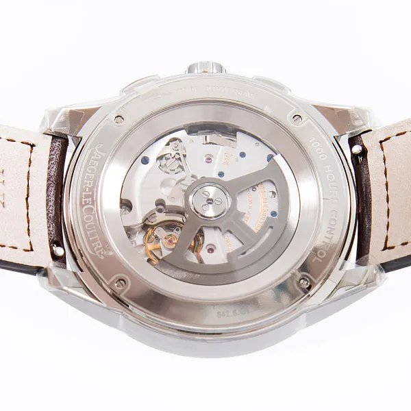 16206_watchlounge.jpg