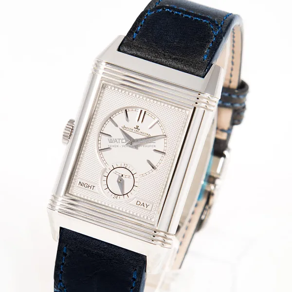 16320_watchlounge_lo.jpg