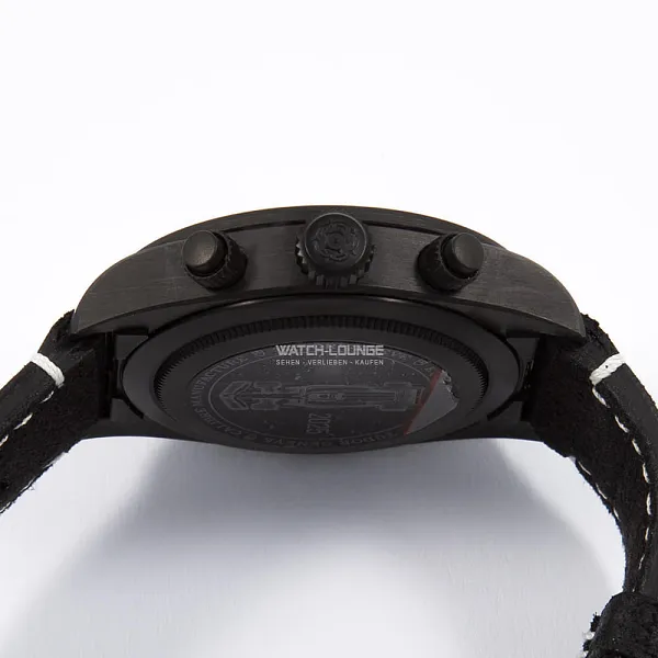 16413_watchlounge_lo.jpg