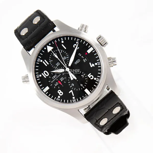 16488_watchlounge_lo.jpg