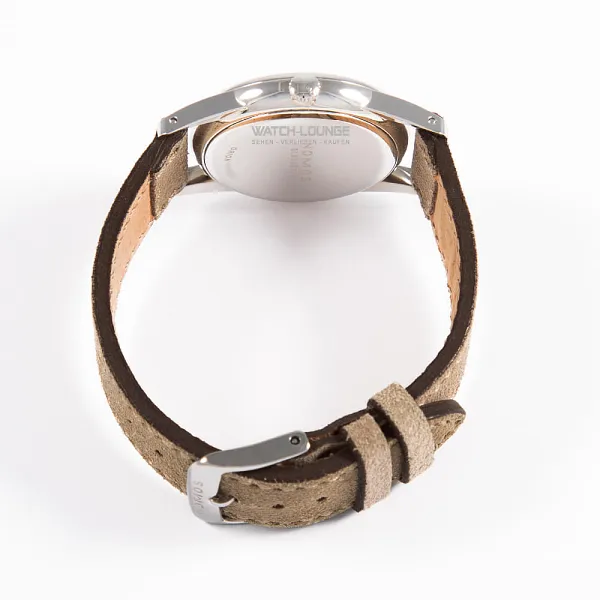 16670_watchlounge_lo.jpg