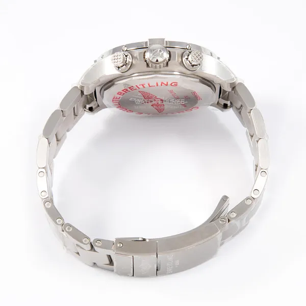 16876_watchlounge_lo.jpg